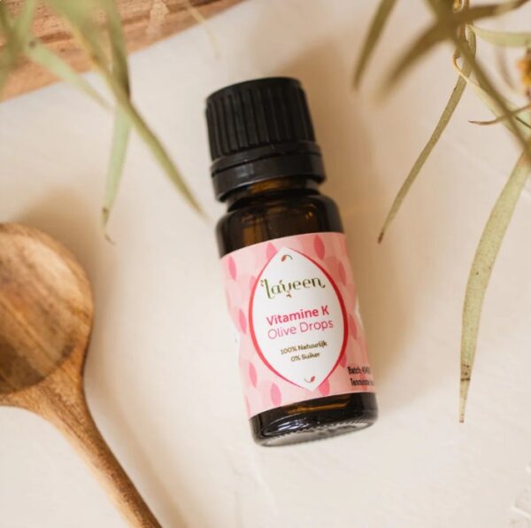 vitamine-k-druppels-bio-biologisch-olijfolie-laveen-kraamgevoel-baby-kraamweek